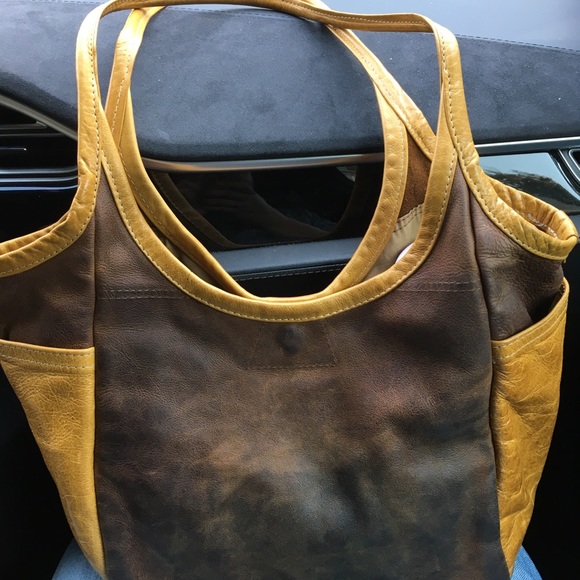 Rough & Tumble Small 7 Pocket Tote - Picture 2 of 4